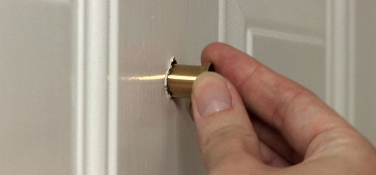 peephole door repair in Chicago, Illinois