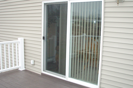 Chicago, Illinois-screen-door-repair